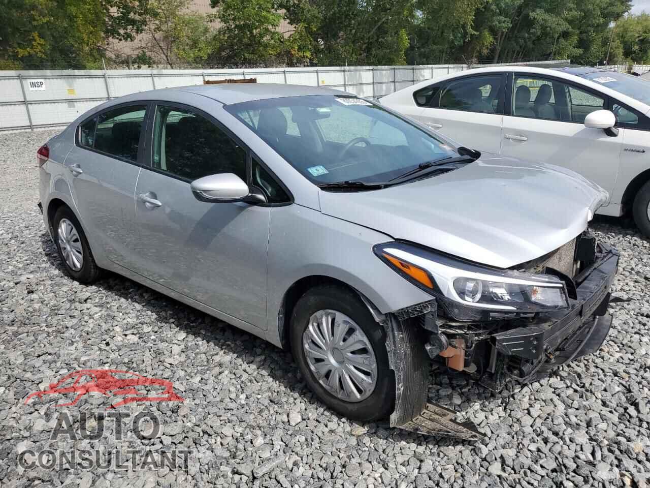 KIA FORTE 2017 - 3KPFK4A78HE101359