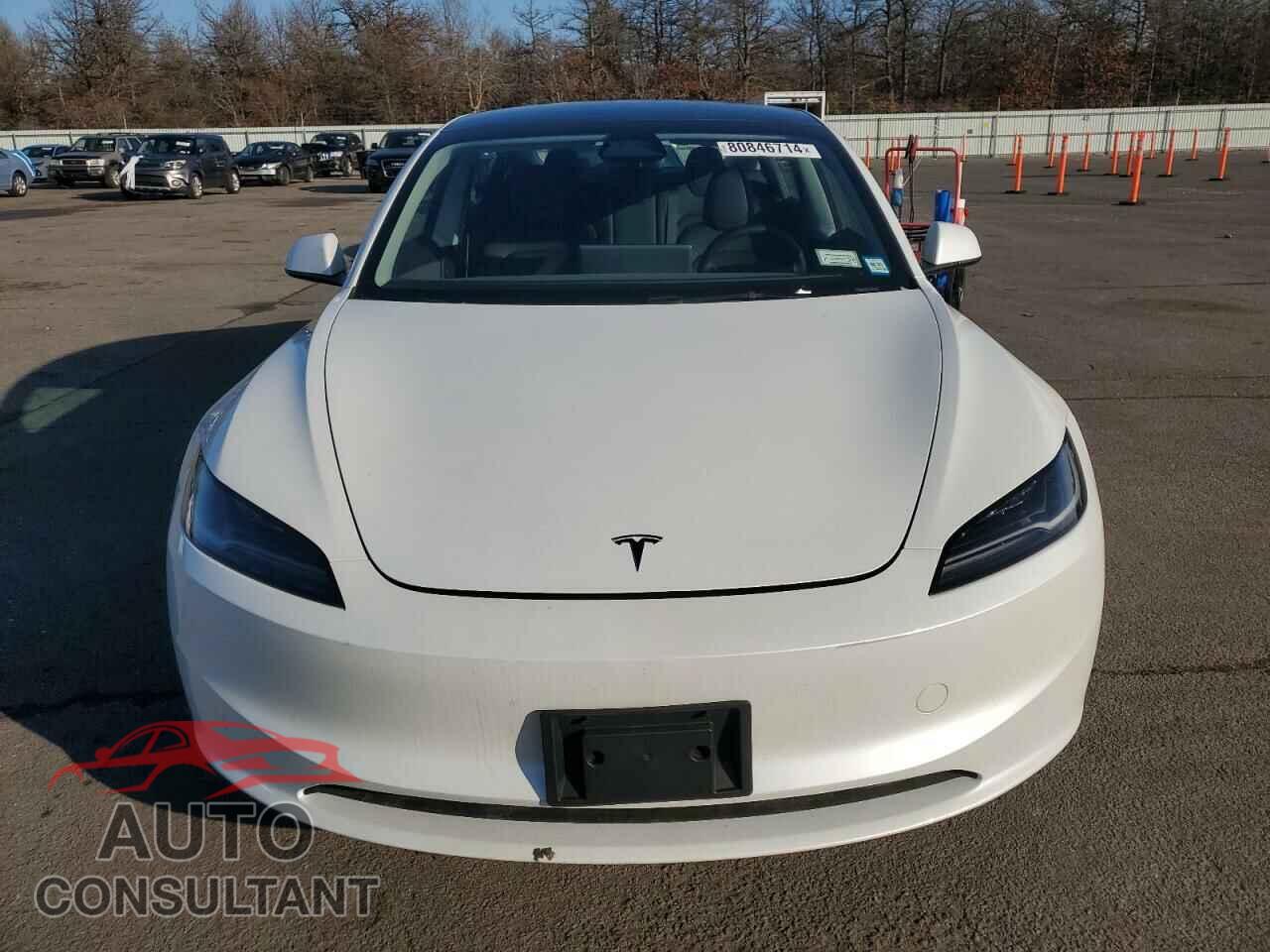 TESLA MODEL 3 2024 - 5YJ3E1EA0RF767772