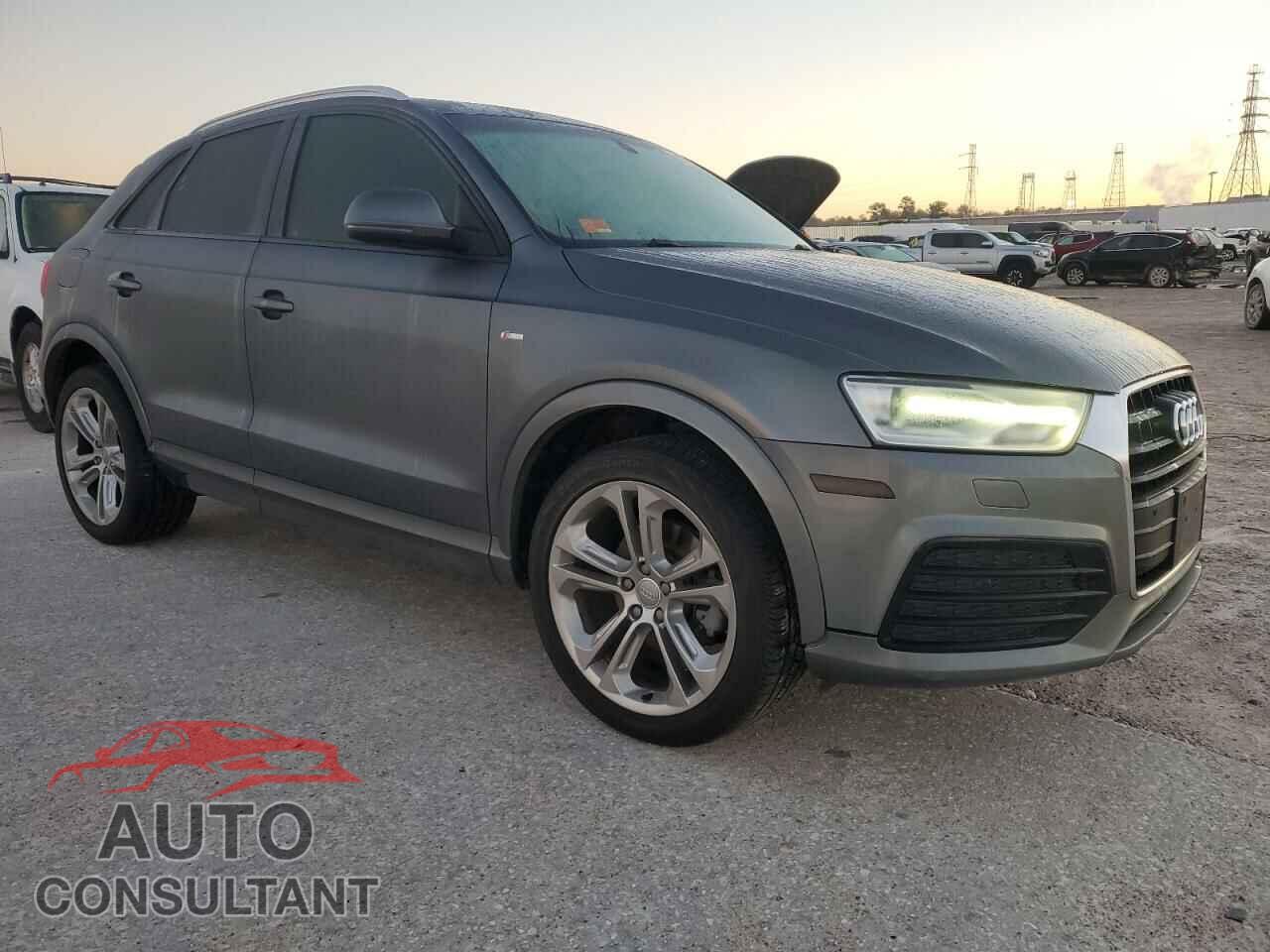 AUDI Q3 2018 - WA1BCCFS8JR004640