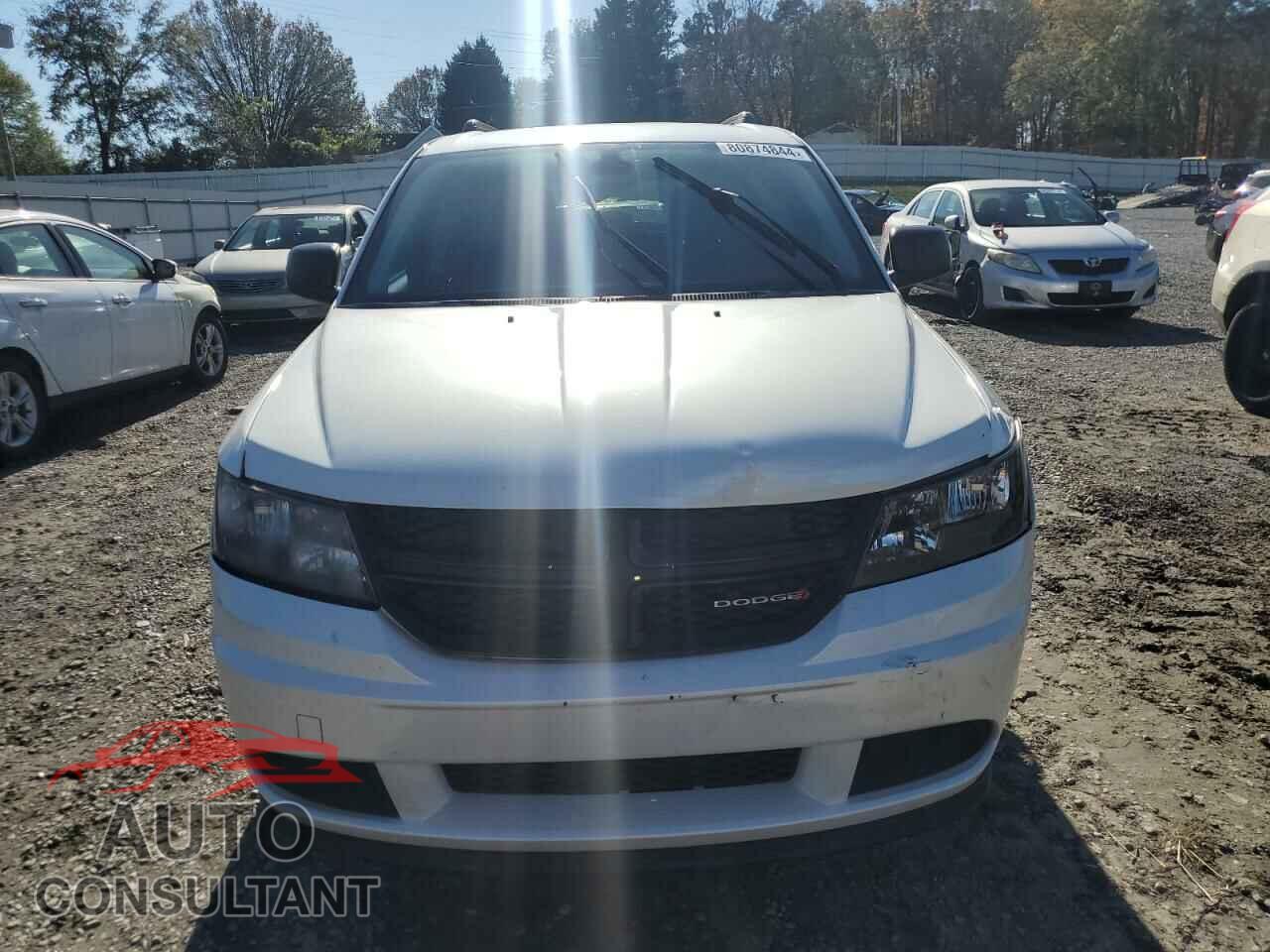 DODGE JOURNEY 2018 - 3C4PDCAB0JT275005