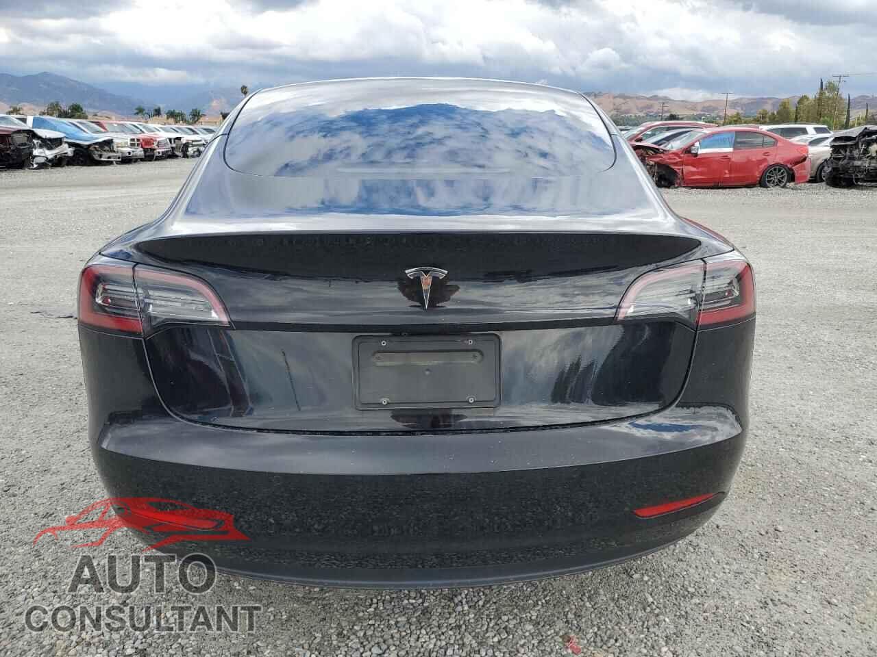 TESLA MODEL 3 2022 - 5YJ3E1EA9NF356266