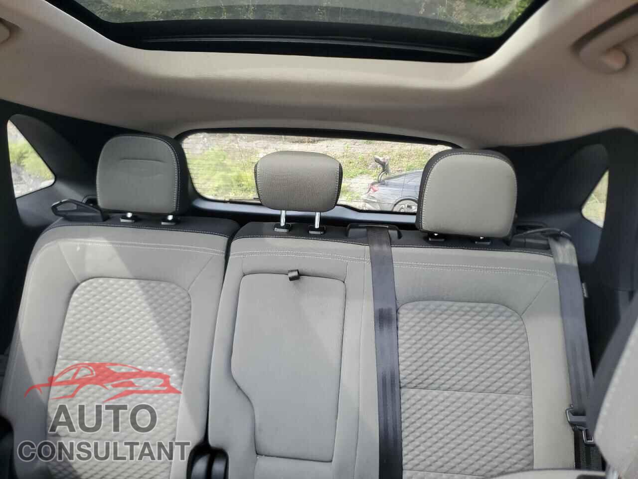 FORD ESCAPE 2020 - 1FMCU9G60LUA65312