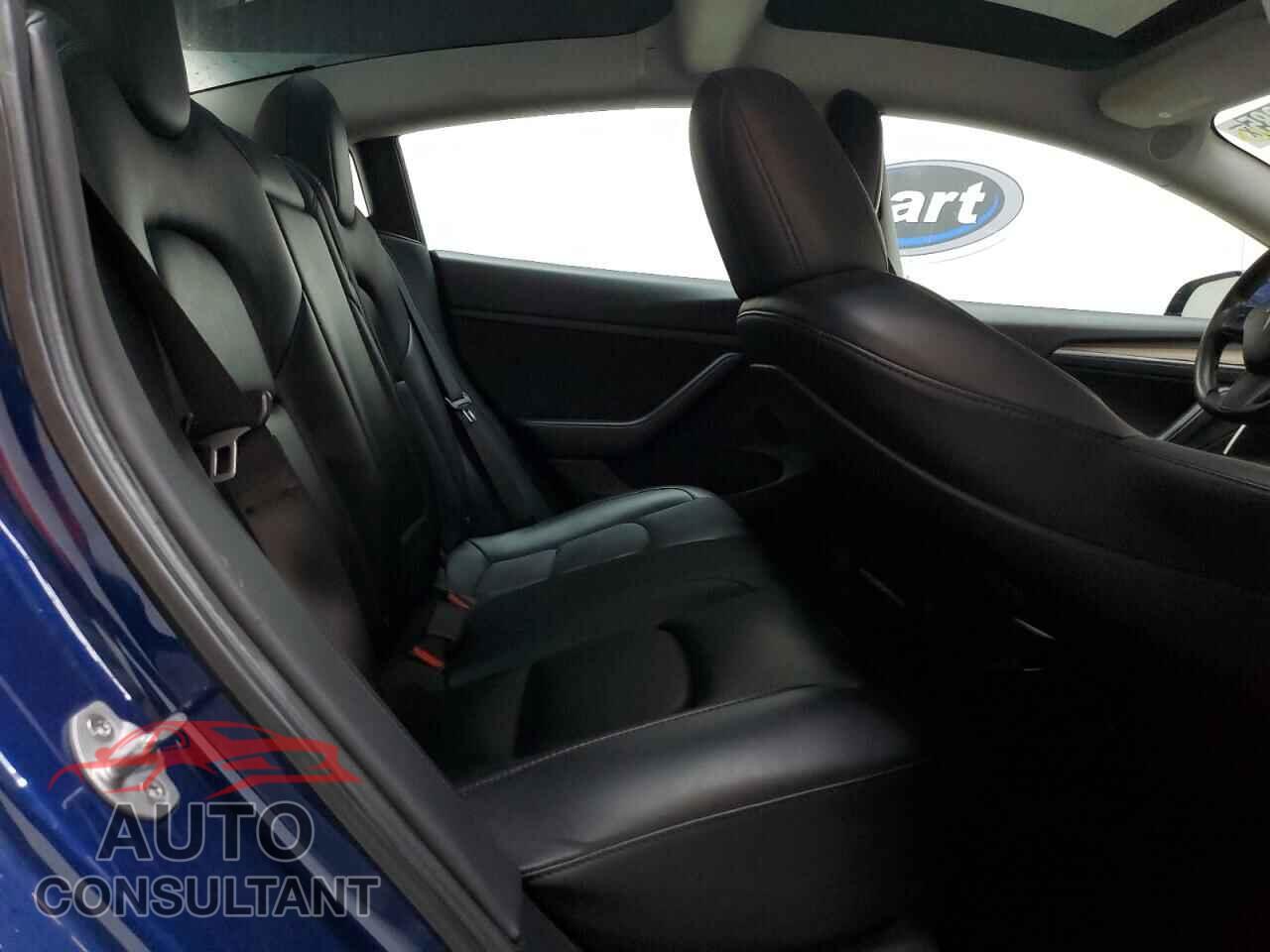 TESLA MODEL 3 2022 - 5YJ3E1EAXNF370113
