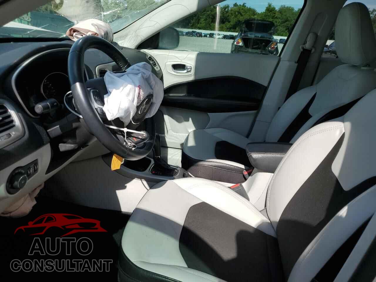JEEP COMPASS 2020 - 3C4NJCBB4LT250027