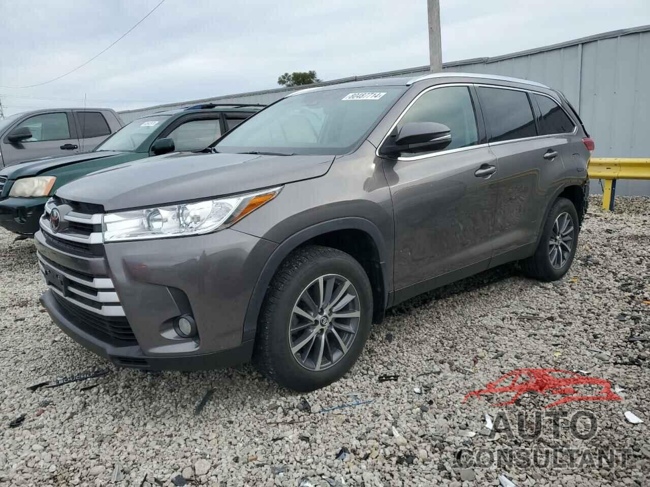 TOYOTA HIGHLANDER 2019 - 5TDJZRFH3KS729265