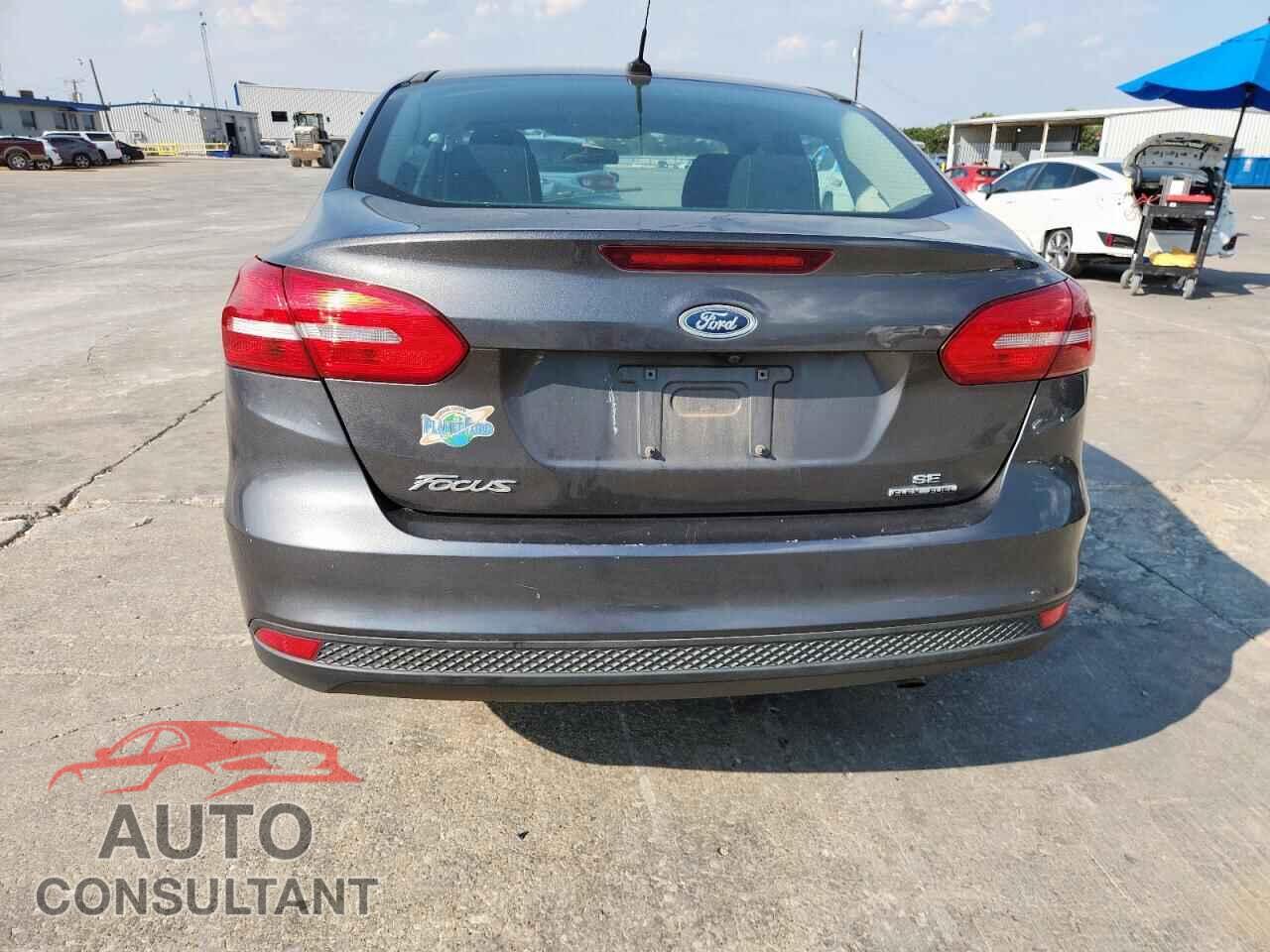 FORD FOCUS 2015 - 1FADP3F27FL368079