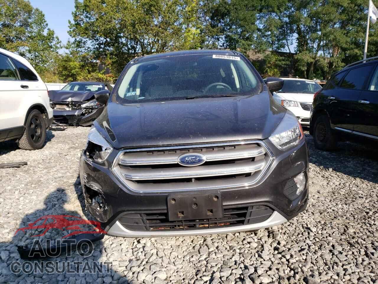 FORD ESCAPE 2017 - 1FMCU9GD2HUE50666