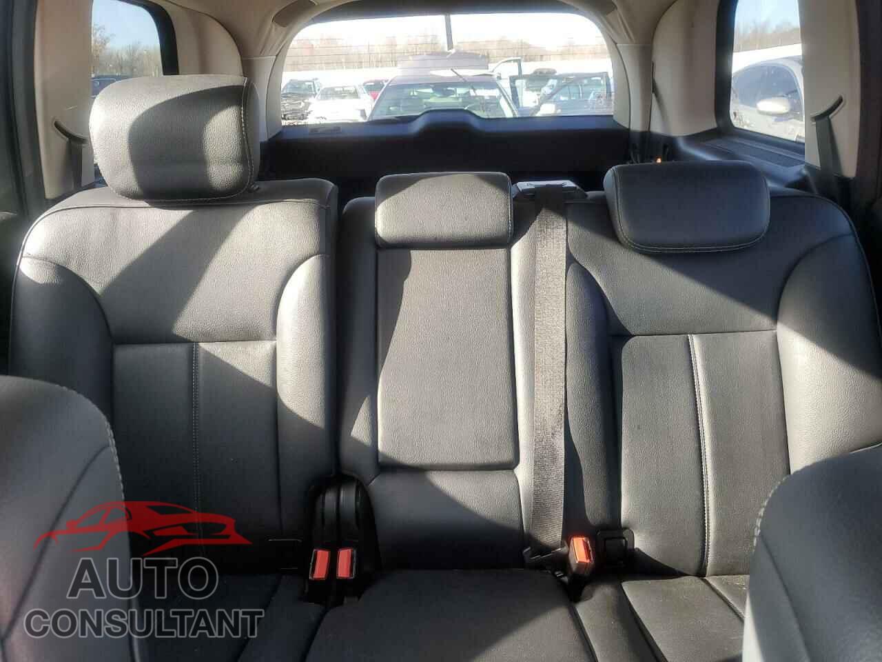 MERCEDES-BENZ GL-CLASS 2010 - 4JGBF7BEXAA565453