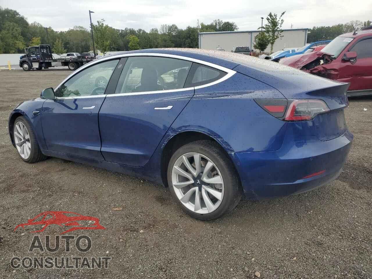 TESLA MODEL 3 2018 - 5YJ3E1EA9JF015587