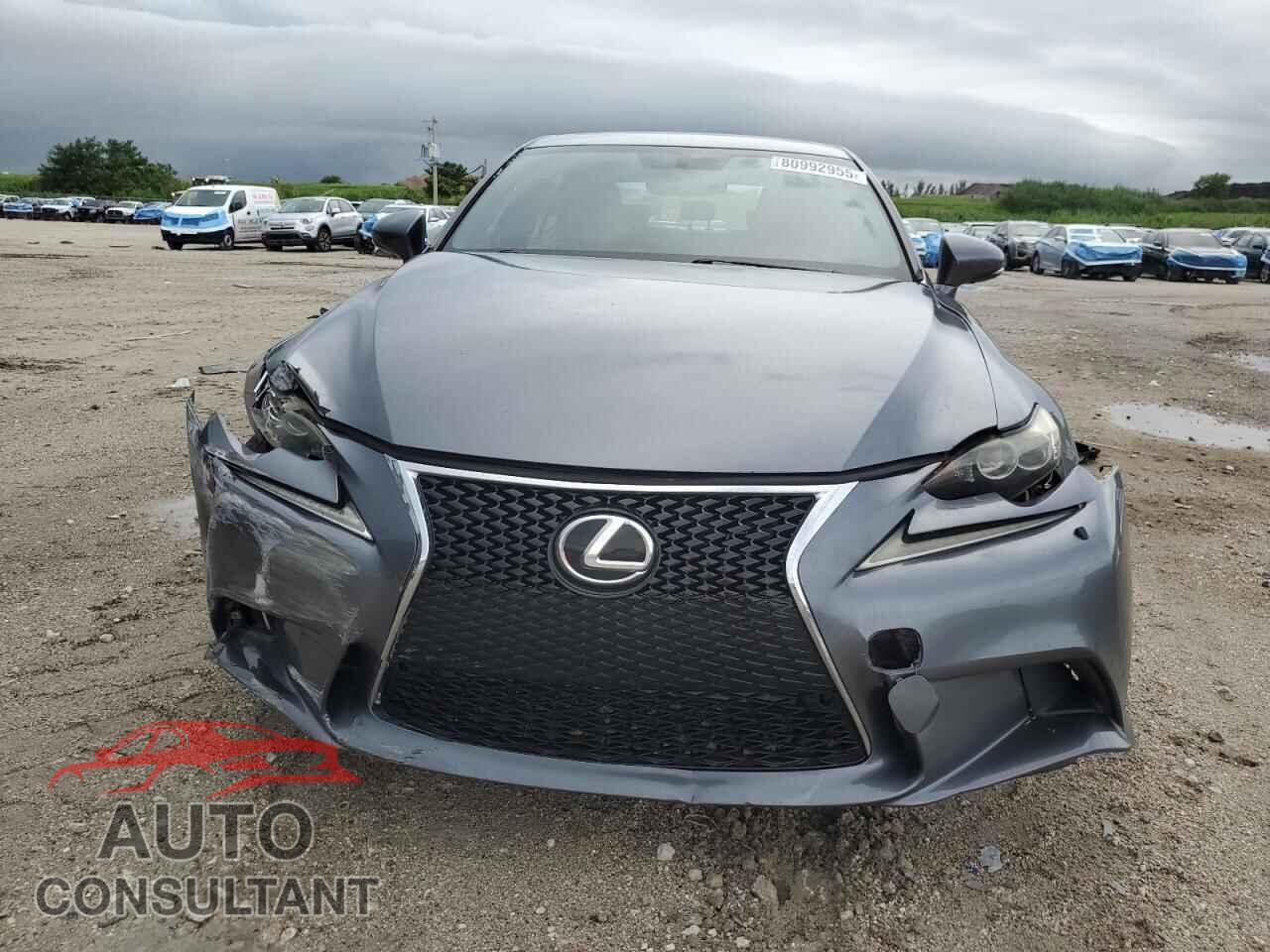 LEXUS IS 2015 - JTHCF1D25F5027167