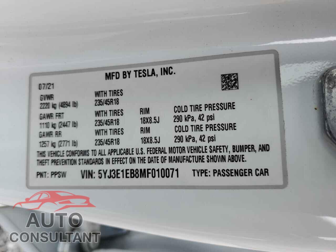 TESLA MODEL 3 2021 - 5YJ3E1EB8MF010071