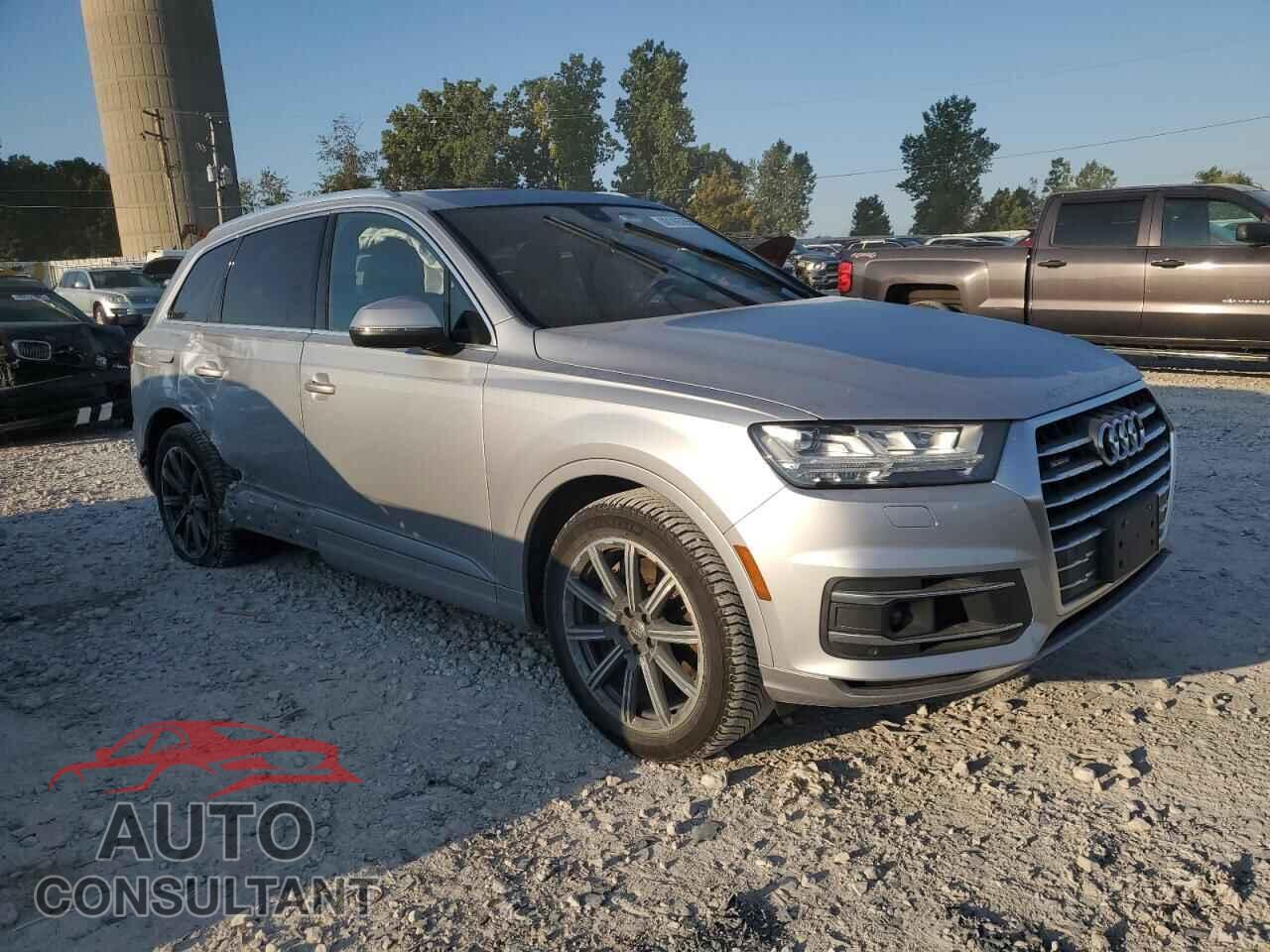 AUDI Q7 2017 - WA1LAAF70HD059603