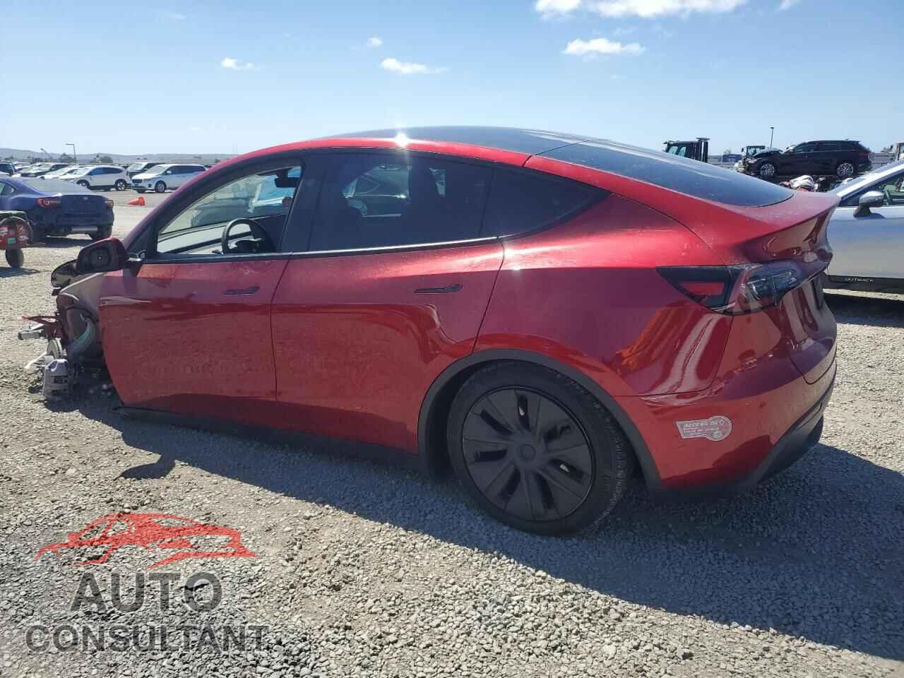 TESLA MODEL Y 2024 - 7SAYGDEE0RF126452