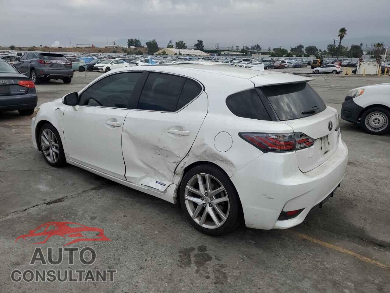 LEXUS CT 200 2014 - JTHKD5BH9E2200284