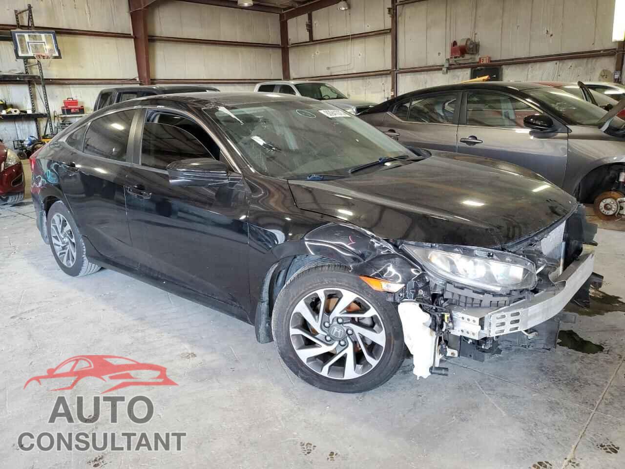 HONDA CIVIC 2017 - 19XFC2F78HE057163