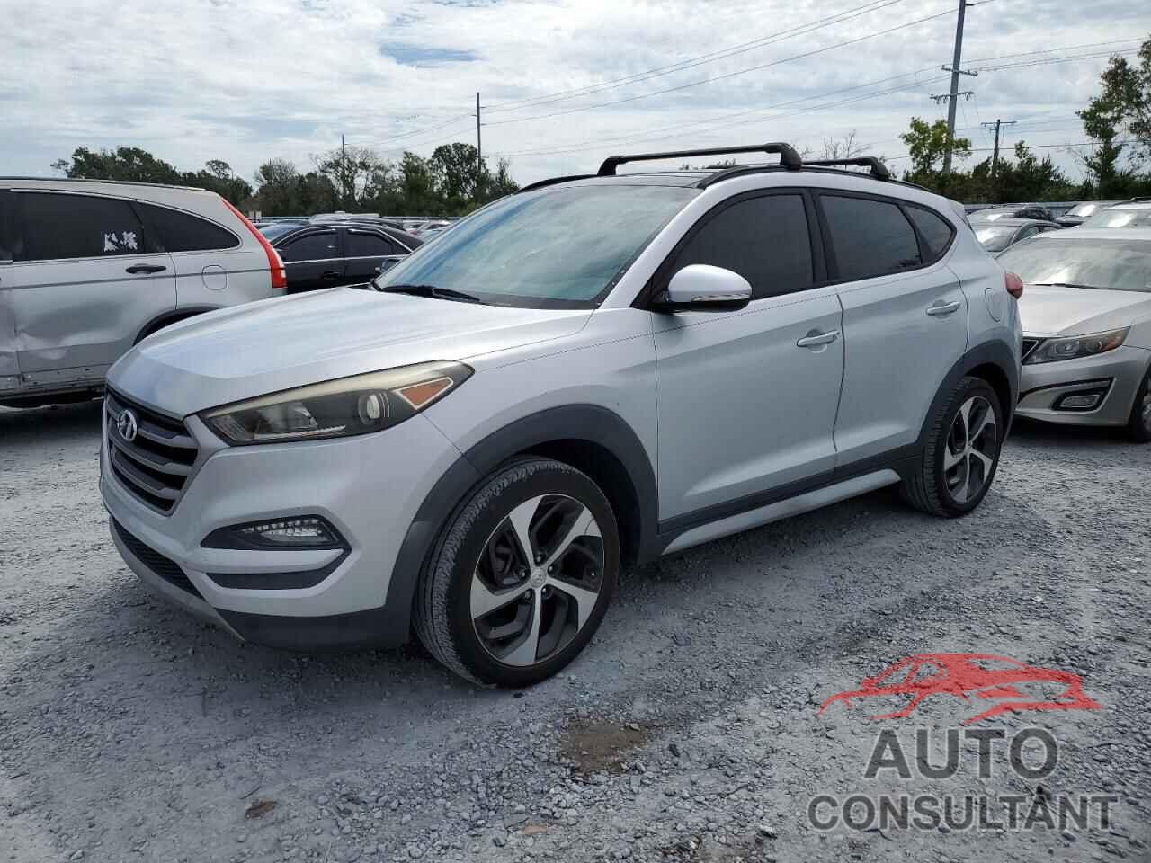 HYUNDAI TUCSON 2018 - KM8J33A2XJU633947