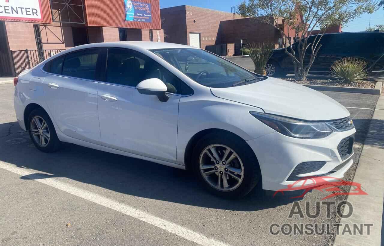 CHEVROLET CRUZE 2016 - 1G1BE5SM8G7243654