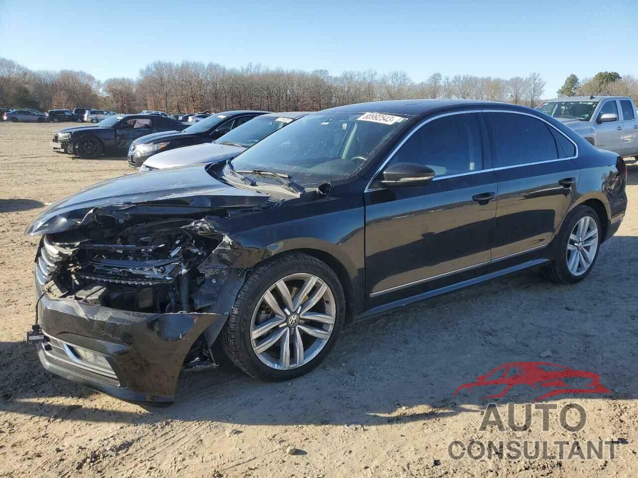 VOLKSWAGEN PASSAT 2017 - 1VWGT7A33HC010567