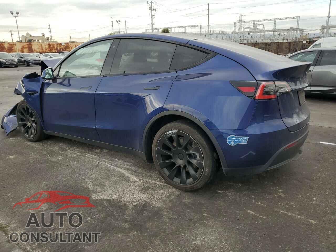TESLA MODEL Y 2020 - 5YJYGDEE3LF043490