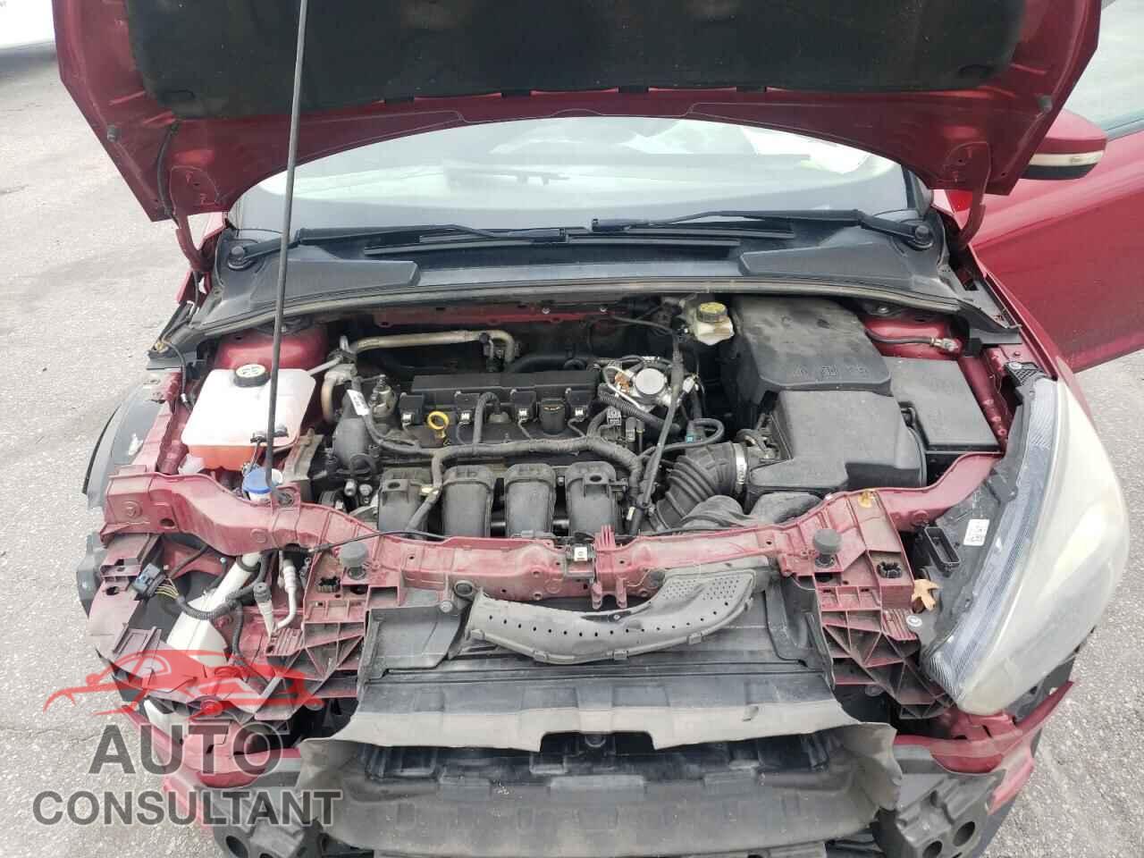 FORD FOCUS 2017 - 1FADP3M21HL311866