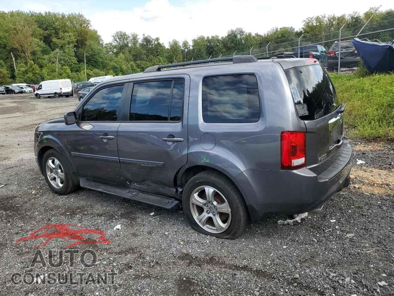 HONDA PILOT 2015 - 5FNYF4H58FB037431