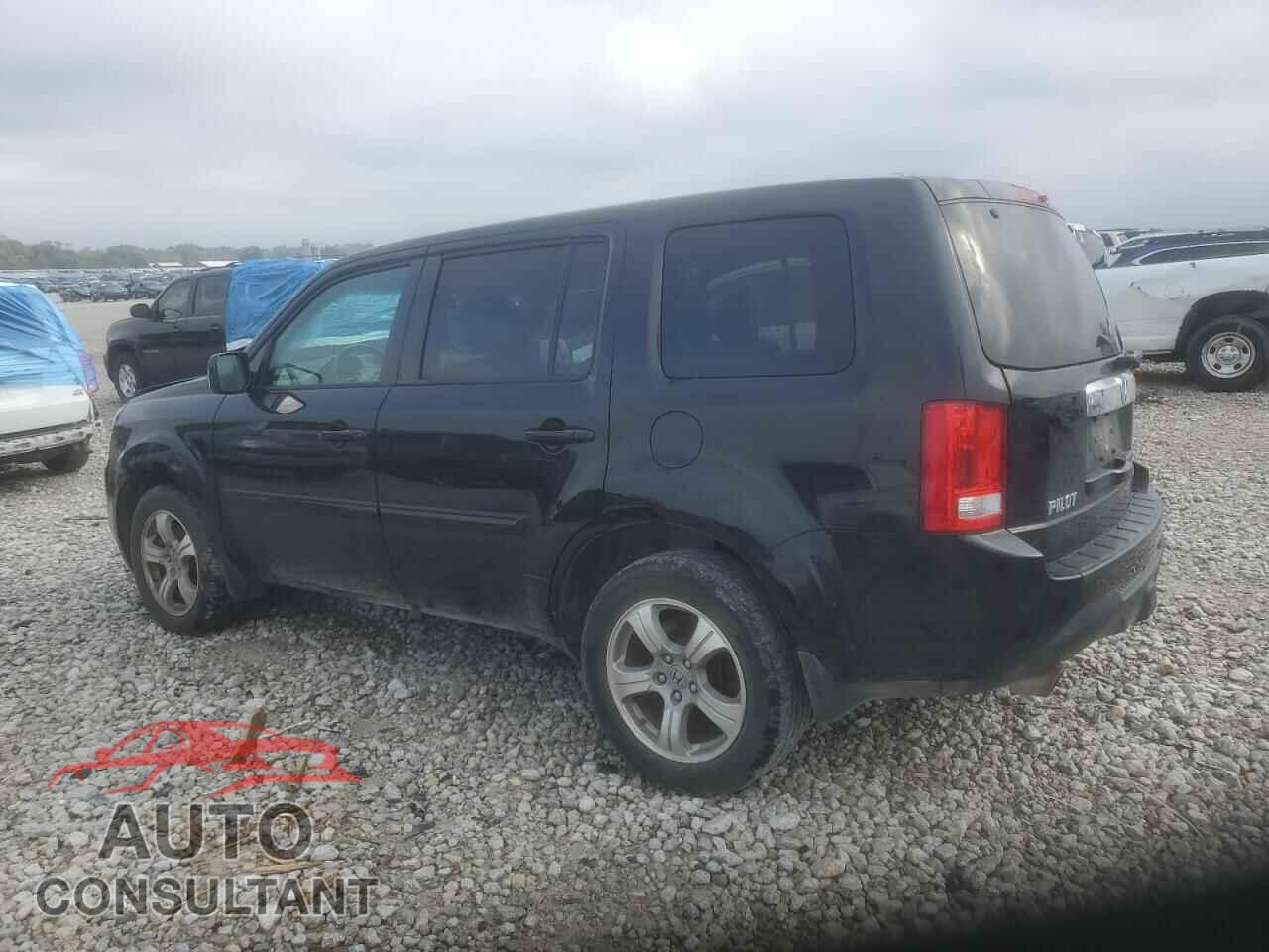 HONDA PILOT 2013 - 5FNYF4H72DB043997
