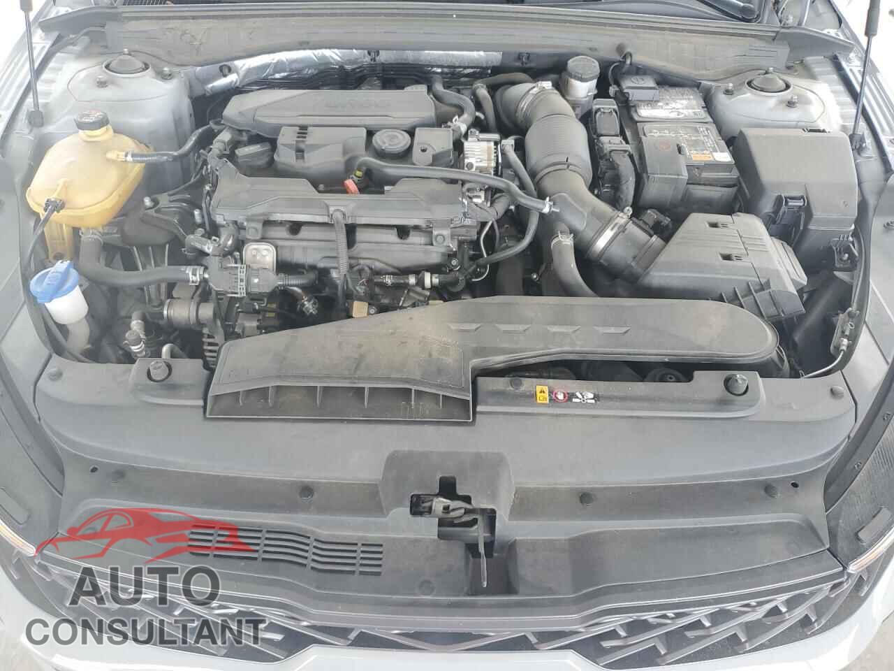 KIA K5 2023 - 5XXG64J23PG166364