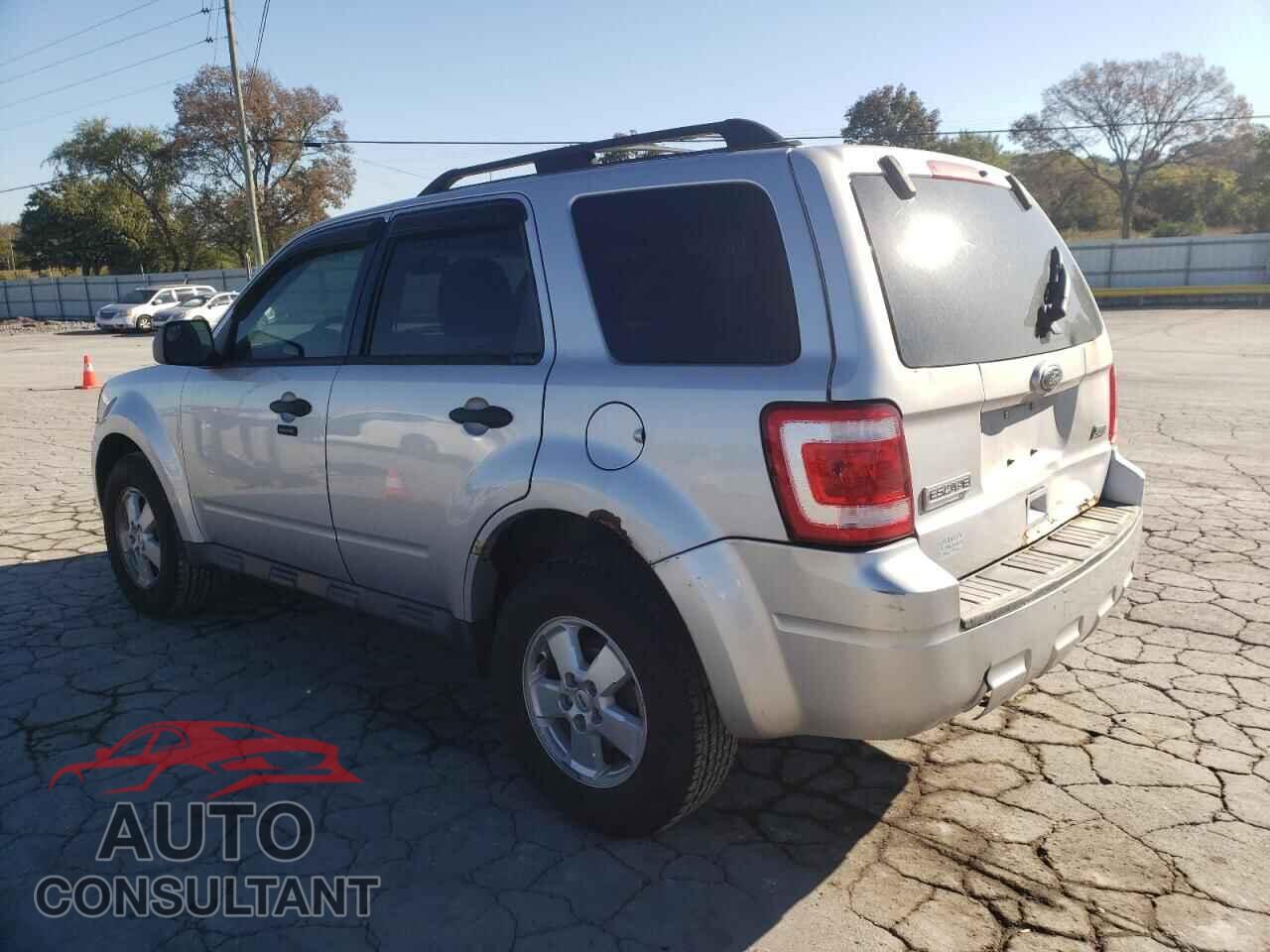 FORD ESCAPE 2011 - 1FMCU9DG5BKA00897