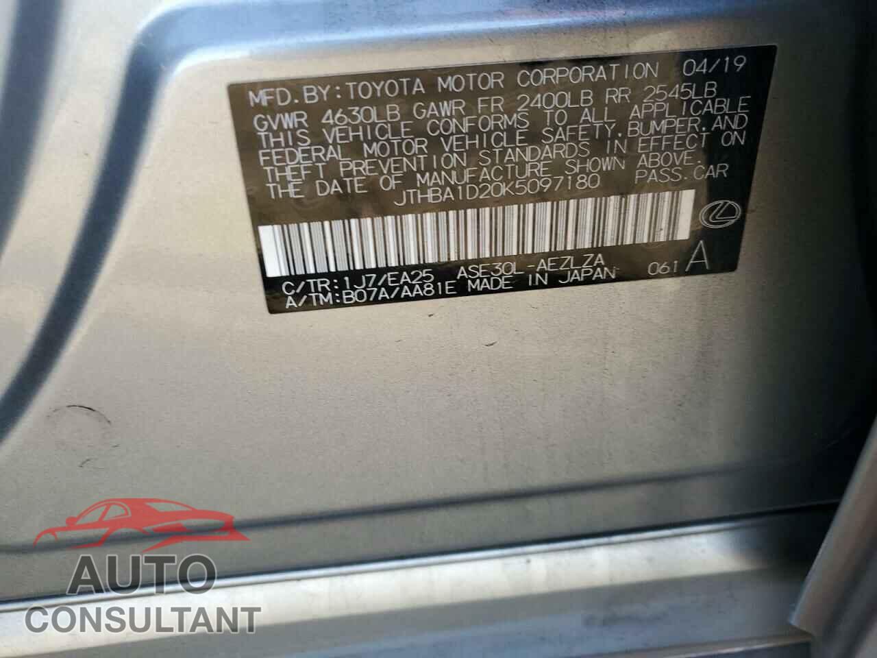 LEXUS IS 2019 - JTHBA1D20K5097180
