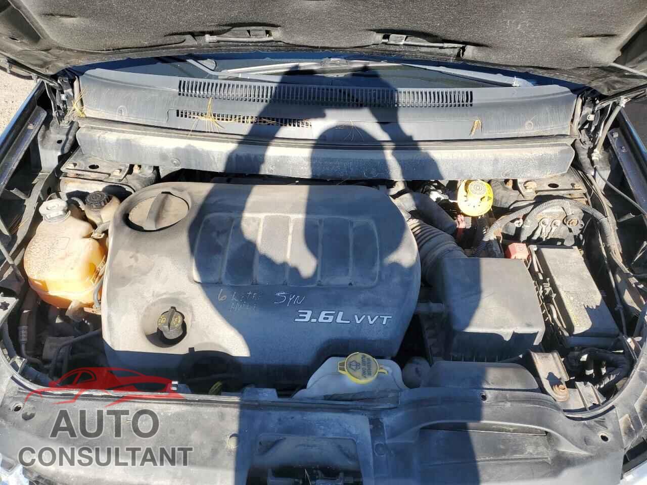 DODGE JOURNEY 2012 - 3C4PDCCG5CT289025