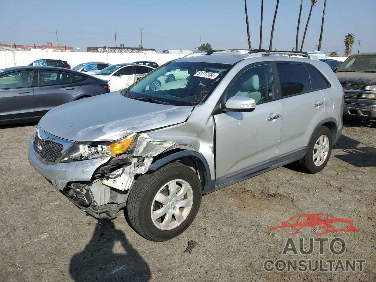 KIA SORENTO 2011 - 5XYKT3A11BG061802
