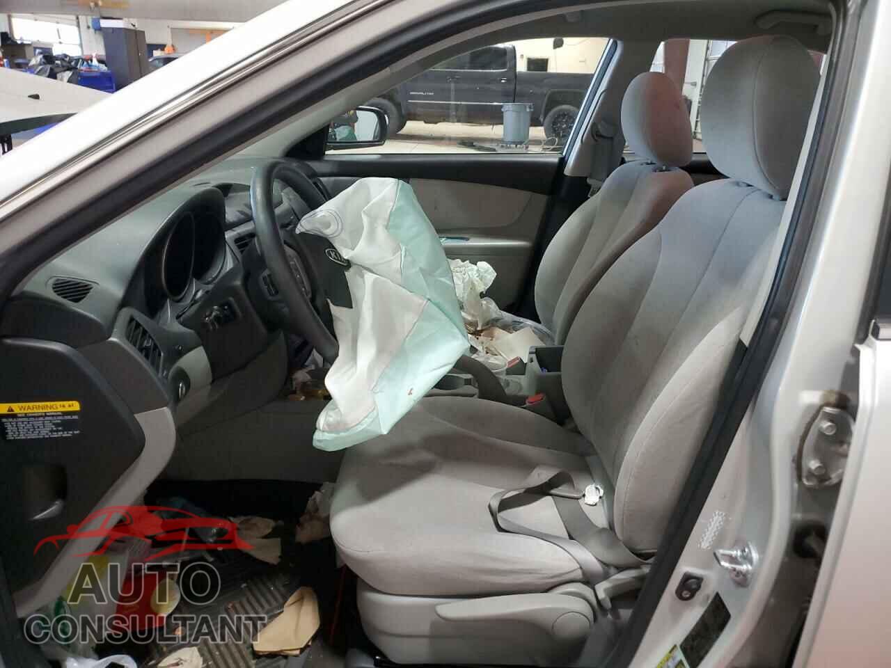 KIA OPTIMA 2010 - KNAGG4A83A5386677