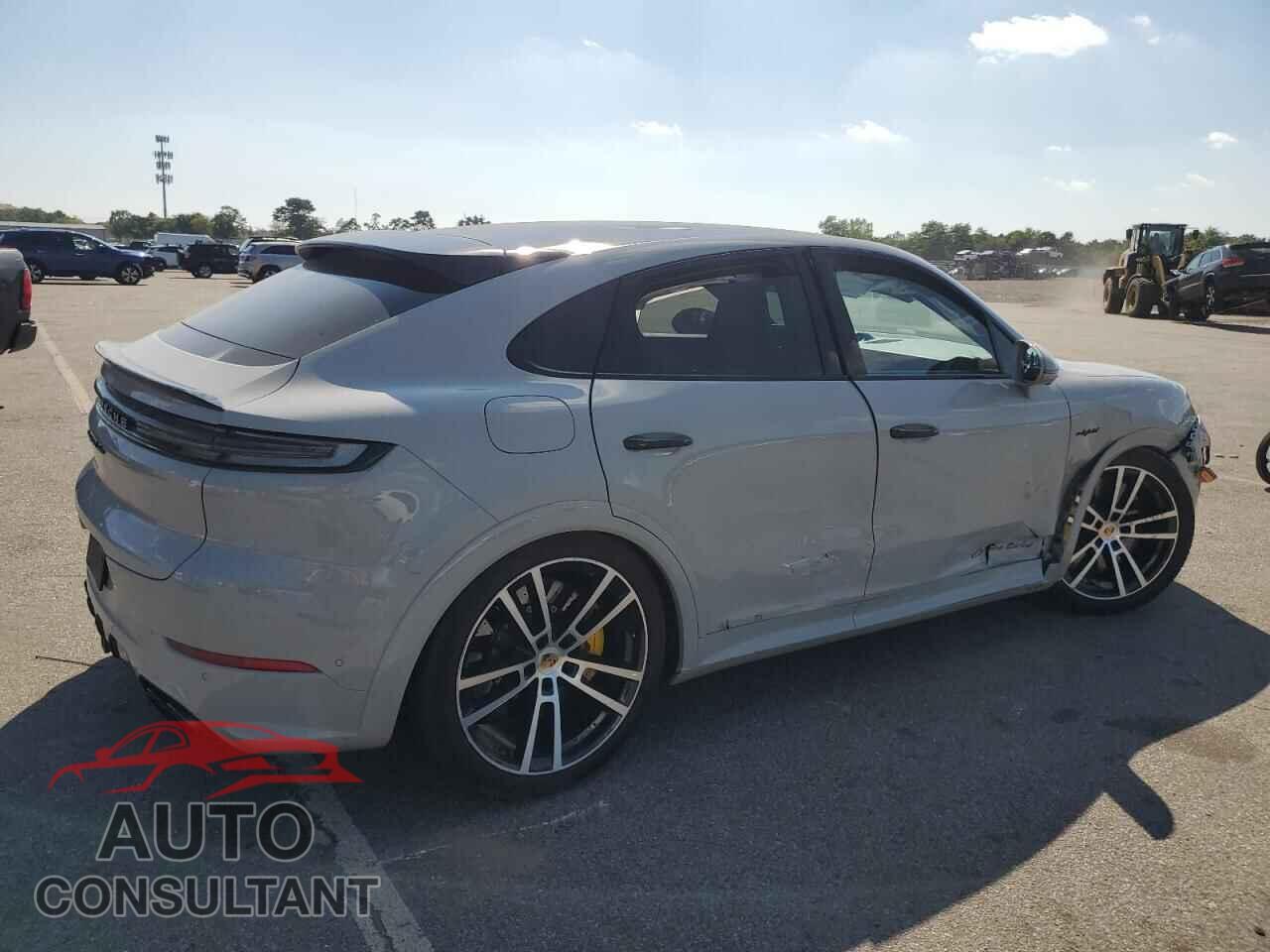 PORSCHE CAYENNE 2024 - WP1BM2AY9RDA71148
