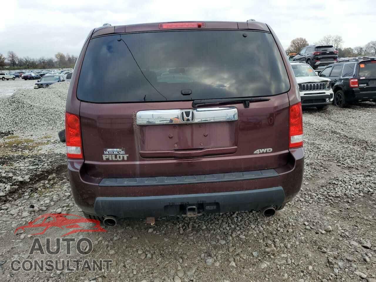 HONDA PILOT 2011 - 5FNYF4H52BB076249