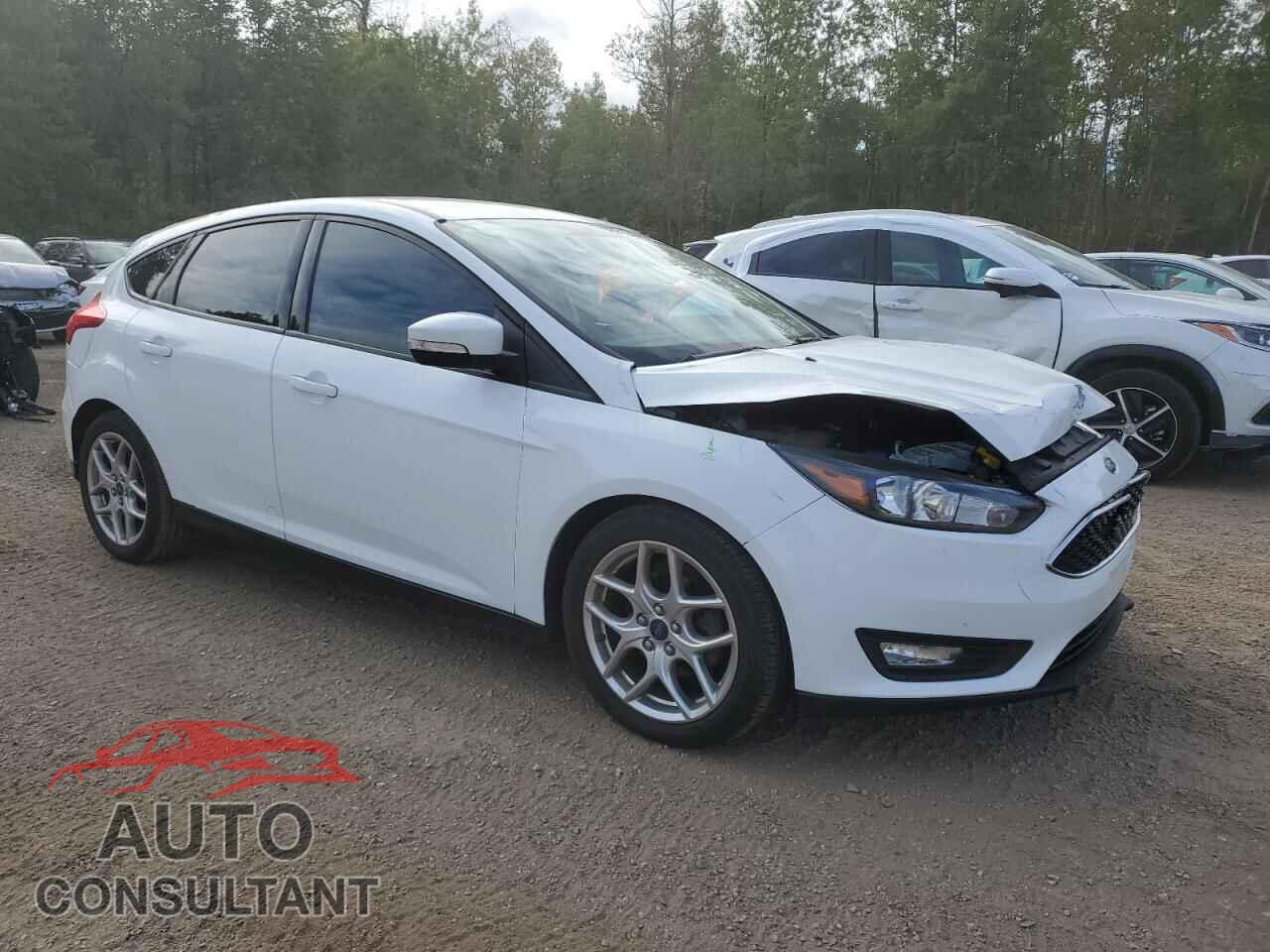 FORD FOCUS 2015 - 1FADP3K2XFL359673