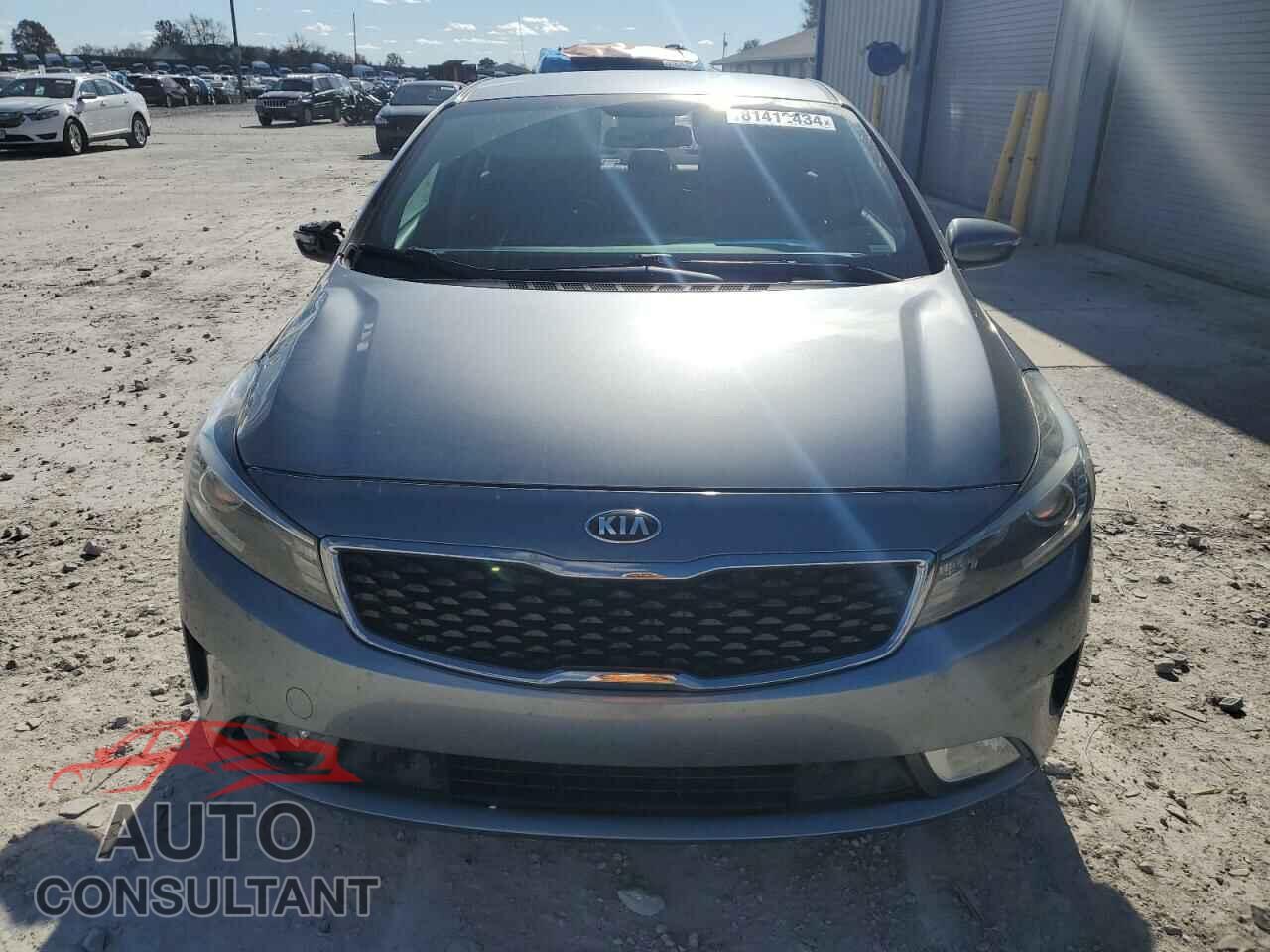 KIA FORTE 2017 - 3KPFL4A82HE005104