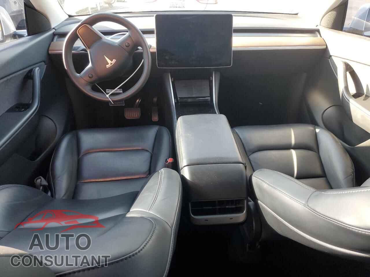 TESLA MODEL Y 2020 - 5YJYGDEE4LF058290