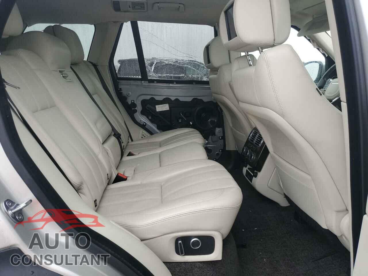 LAND ROVER RANGEROVER 2017 - SALGS2FV8HA340180