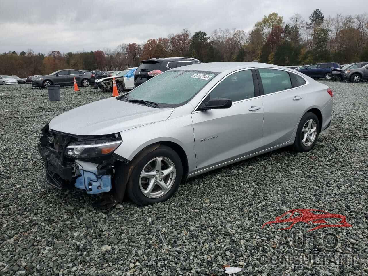 CHEVROLET MALIBU 2017 - 1G1ZB5ST1HF223509