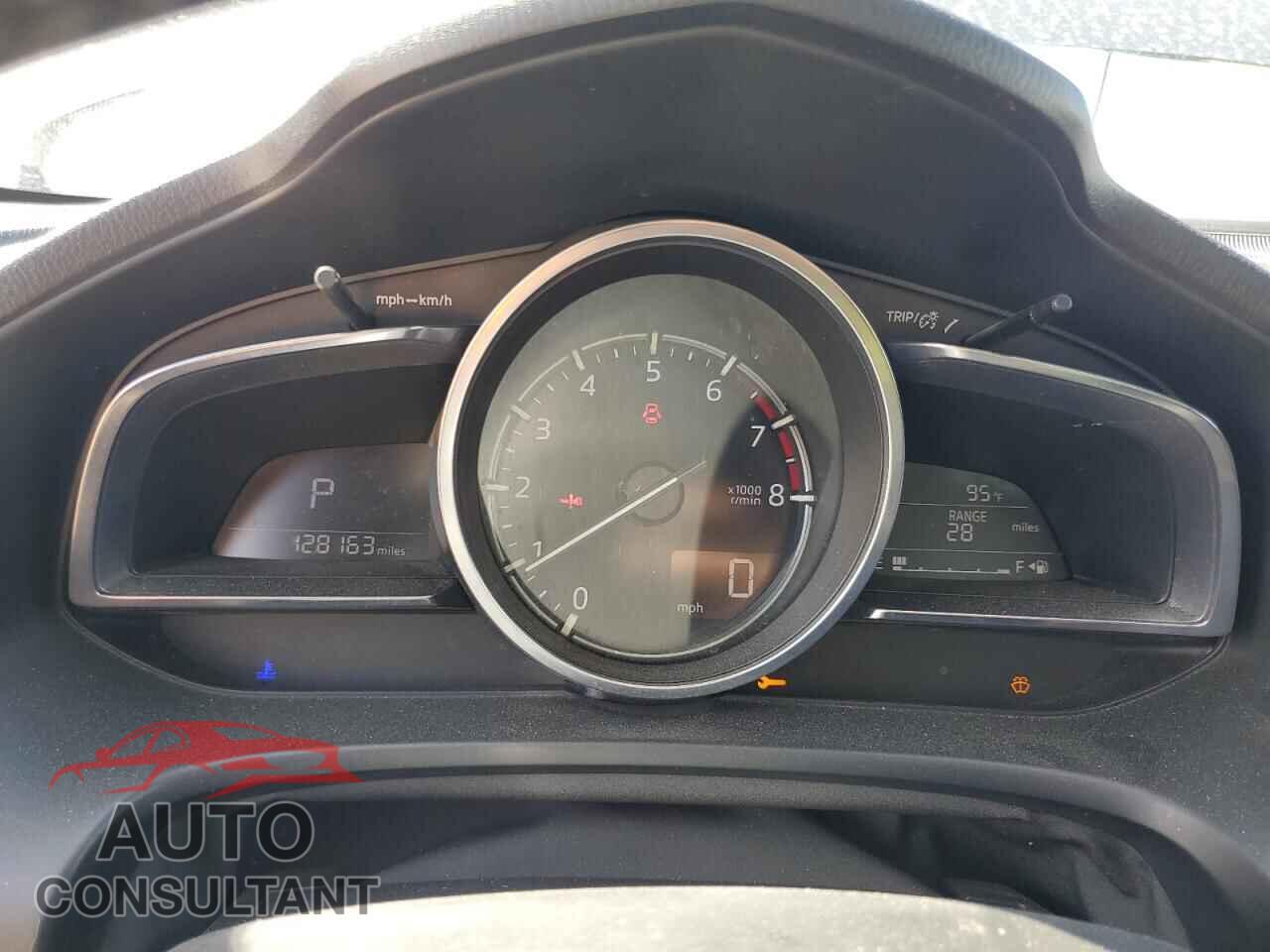 MAZDA 3 2017 - 3MZBN1W35HM137149