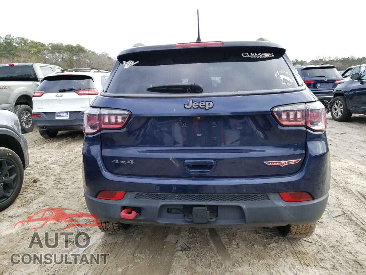 JEEP COMPASS 2018 - 3C4NJDDBXJT129423