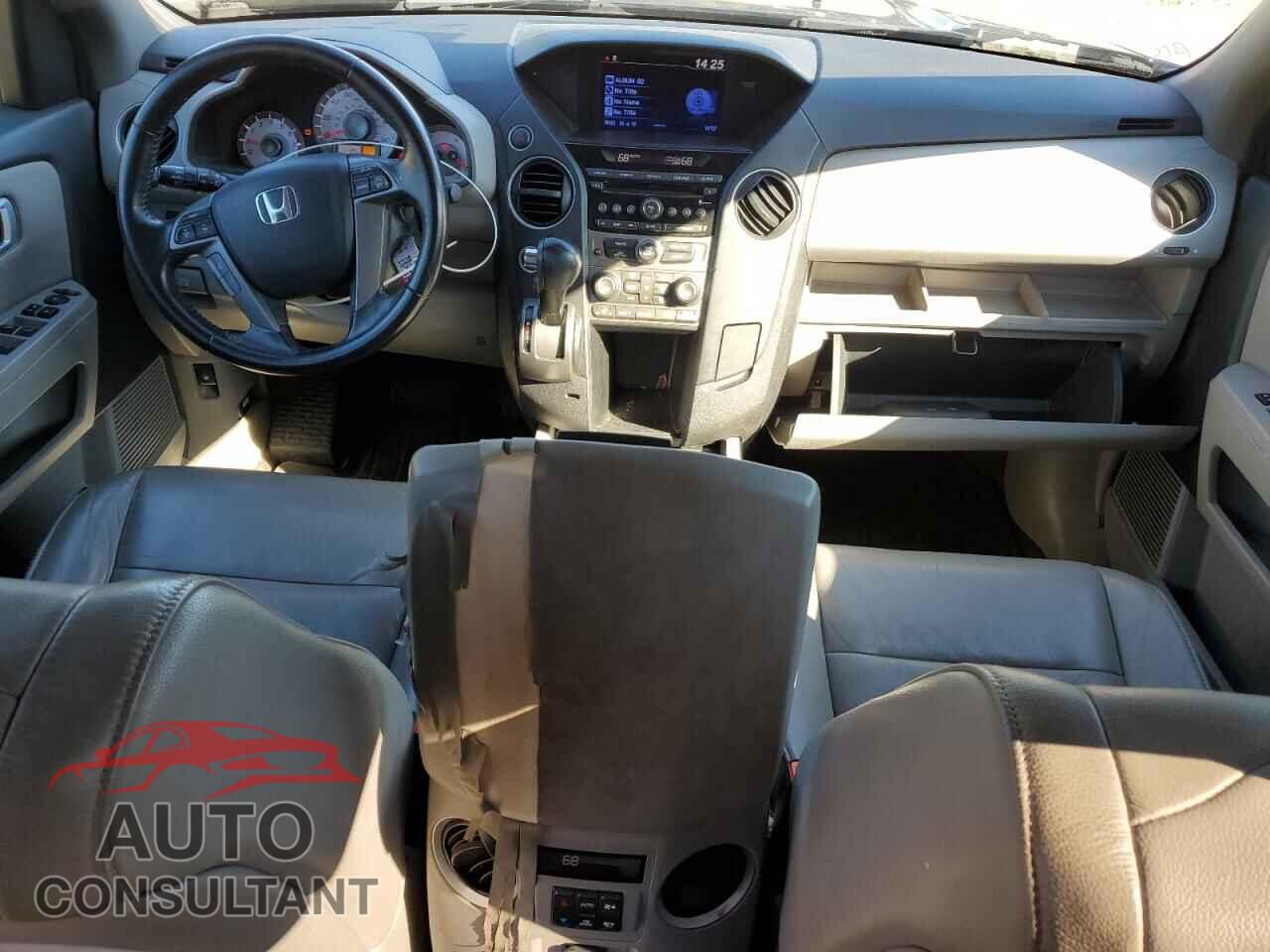 HONDA PILOT 2013 - 5FNYF4H53DB022641
