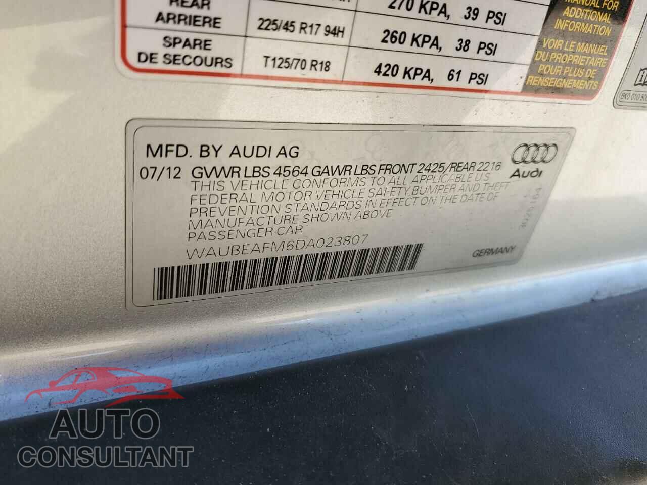 AUDI A3 2013 - WAUBEAFM6DA023807