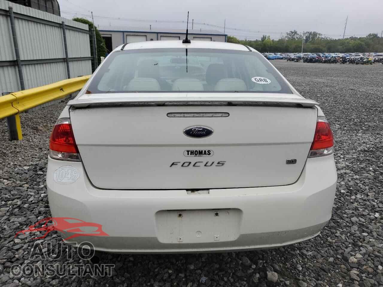 FORD FOCUS 2011 - 1FAHP3FN2BW169011