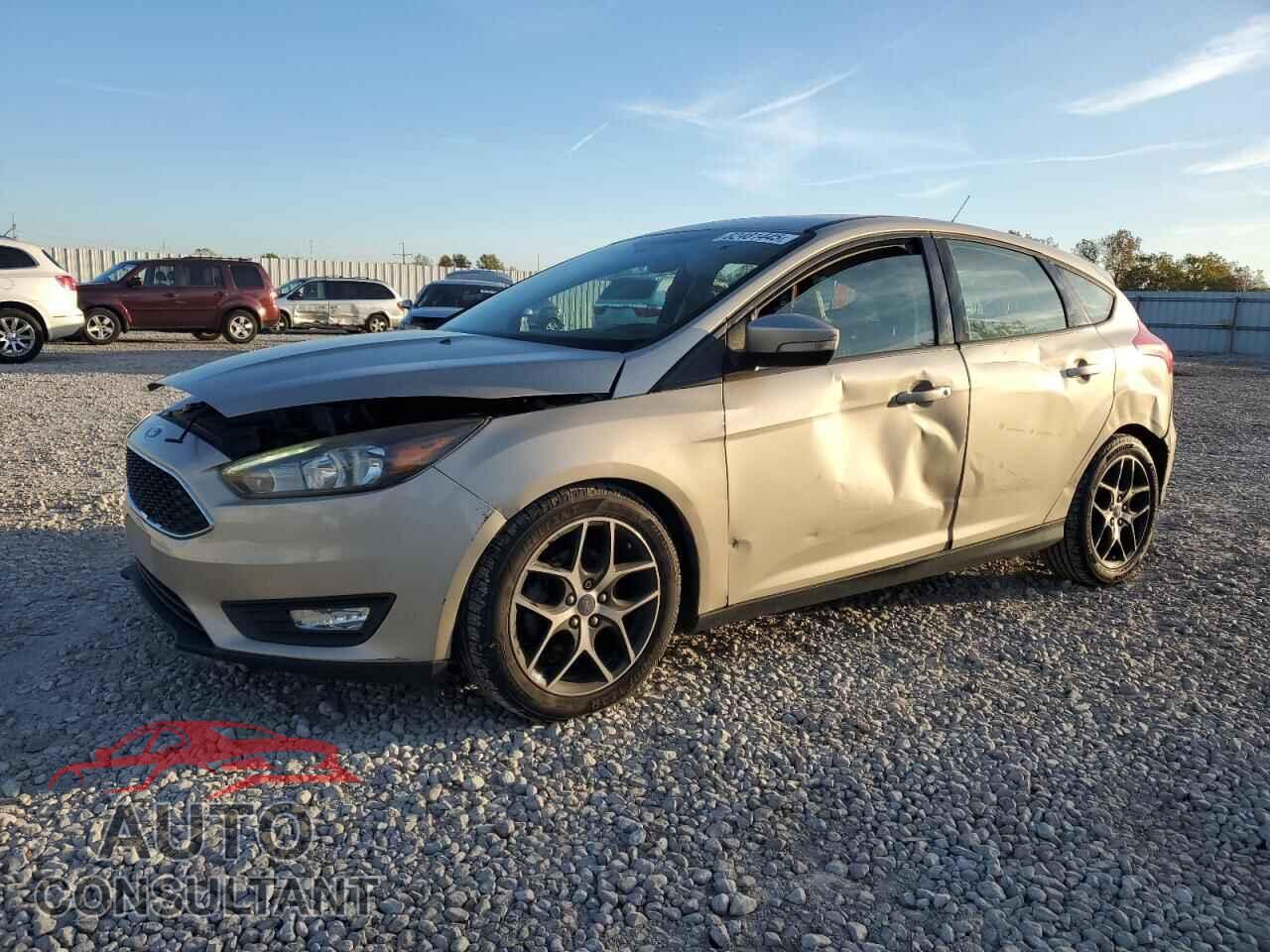 FORD FOCUS 2017 - 1FADP3M26HL209723
