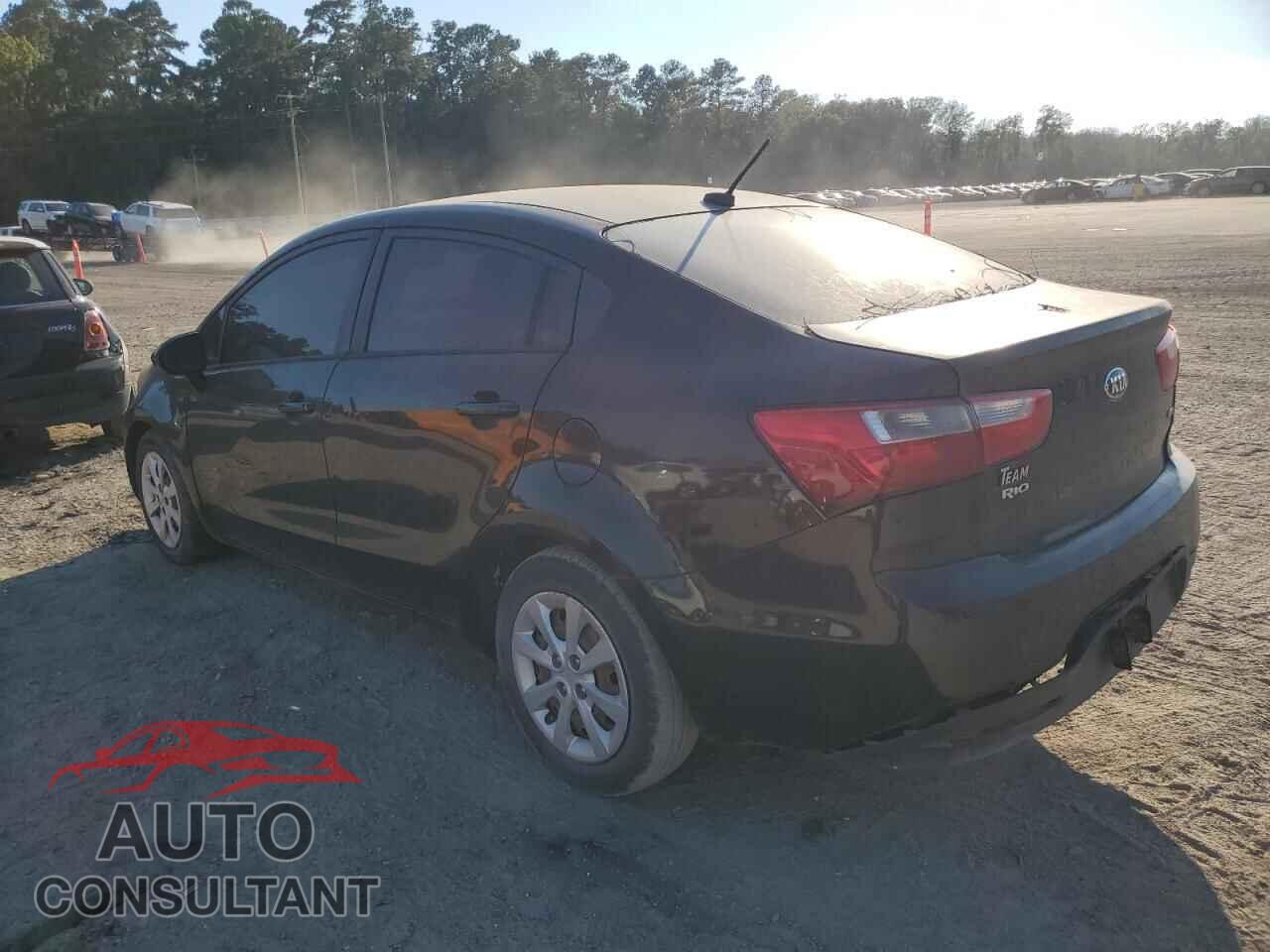 KIA RIO 2015 - KNADM4A33F6444028