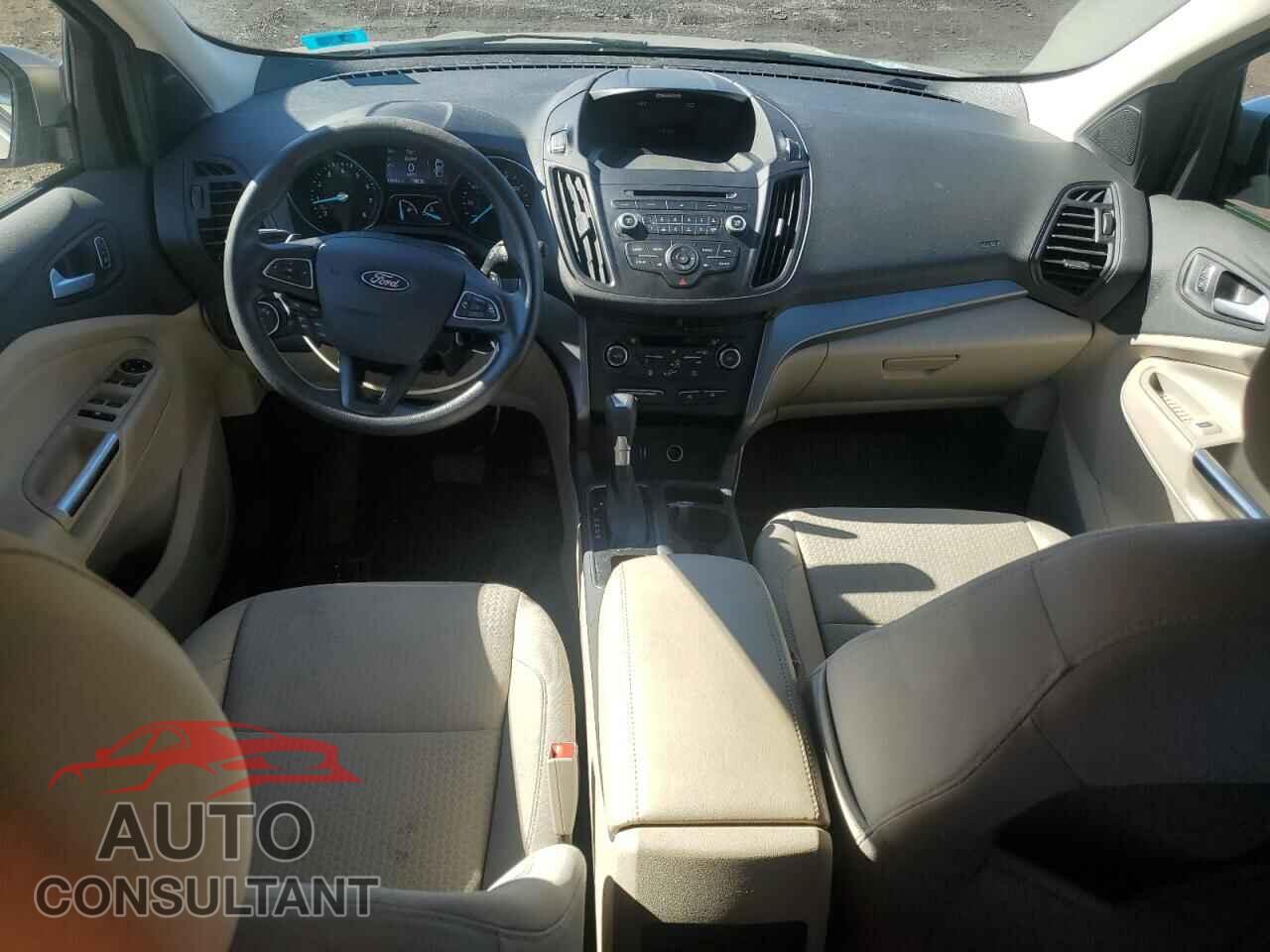 FORD ESCAPE 2017 - 1FMCU9GD4HUC41574