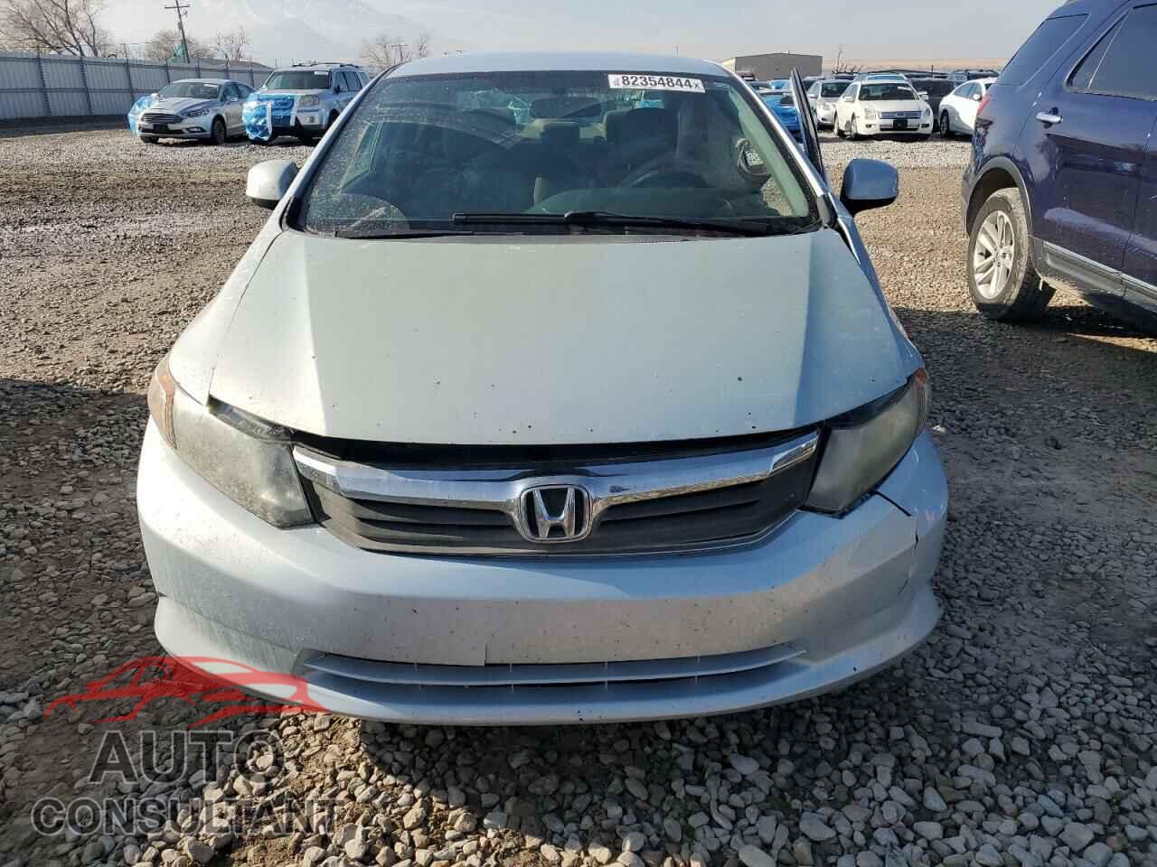 HONDA CIVIC 2012 - 2HGFB2F51CH551302
