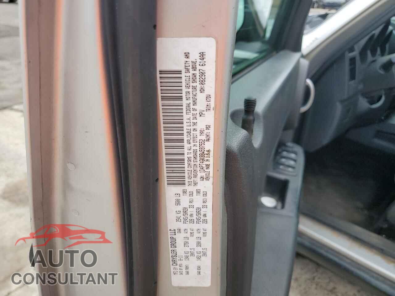 DODGE NITRO 2011 - 1D4PT4GK8BW597552