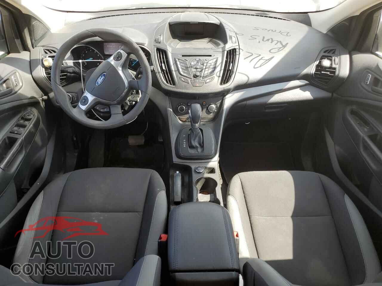 FORD ESCAPE 2016 - 1FMCU0F78GUA20954